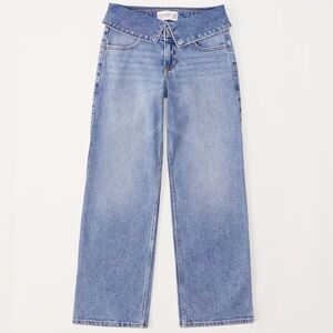 Low Rise Wide Leg Jeans.13/14 Long. Gently worn no visible wear.